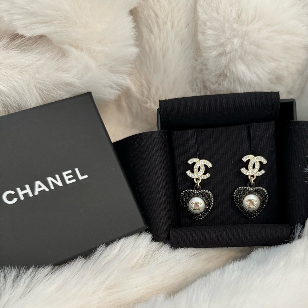 Chanel Pearl Crystal CC Heart Drop Earrings